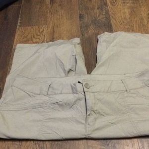Lane Bryant Pants - 22 lane Bryant capris Lane Bryant Pants - 22 lane Bryant capris